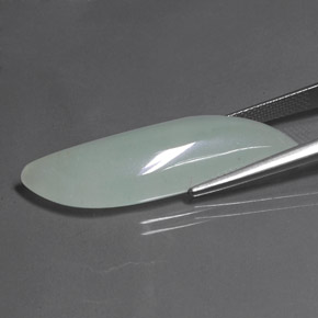 Aventurine Vert clair naturelle Forme fantaisie, 18.27 ct, Translucide