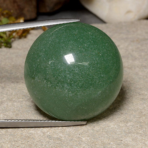 Aventurine vert naturelle coupe roude, 44,80 ct, translucide
