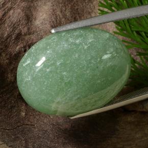 Aventurine vert naturelle coupe ovale, 29,10 ct, translucide