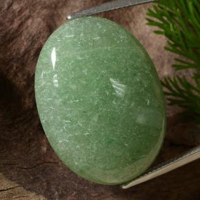 Aventurine vert naturelle coupe ovale, 34,85 ct, translucide