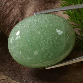 Aventurine vert naturelle coupe ovale, 34,85 ct, translucide