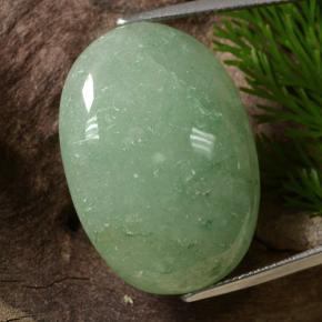 Aventurine vert naturelle coupe ovale, 34,82 ct, translucide