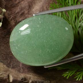 Aventurine vert naturelle coupe ovale, 35,77 ct, translucide