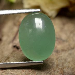 Aventurine vert naturelle coupe ovale, 3,42 ct, translucide
