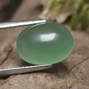 Aventurine Vert naturelle Coupe ovale, 3.10 ct, Translucide