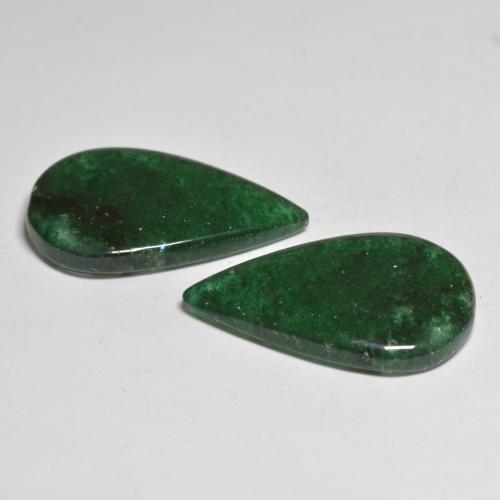 Shop natural 16.47ct Vert foncé Aventurine gems, En forme de poire, from Brésil at GemSelect. In stock, global shipping!