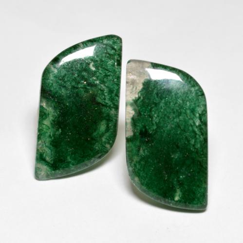 Achetez naturel 16,88ct vert aventurine gems, forme fantaisie, en provenance brésil chez gemselect. en stock, livraison internationale!