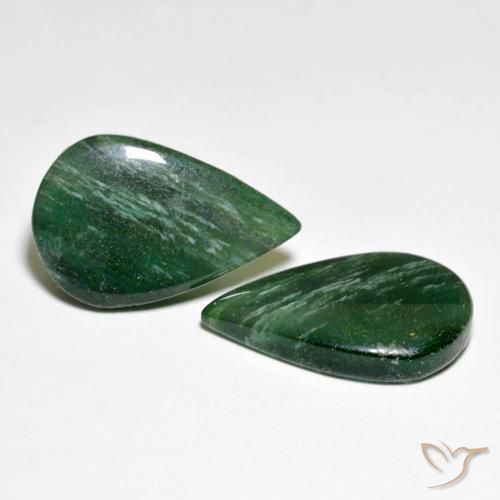 Shop natural 13.45ct Forêt verte Aventurine gems, En forme de poire, from Brésil at GemSelect. In stock, global shipping!