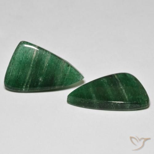 Shop natural 13.52ct Vert foncé Aventurine gems, Fantaisie, from Brésil at GemSelect. In stock, global shipping!