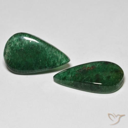 Achetez naturel 11.31ct Vert forêt frais Aventurine gems, En forme de poire, En provenance Brésil chez GemSelect. En stock, livraison internationale!