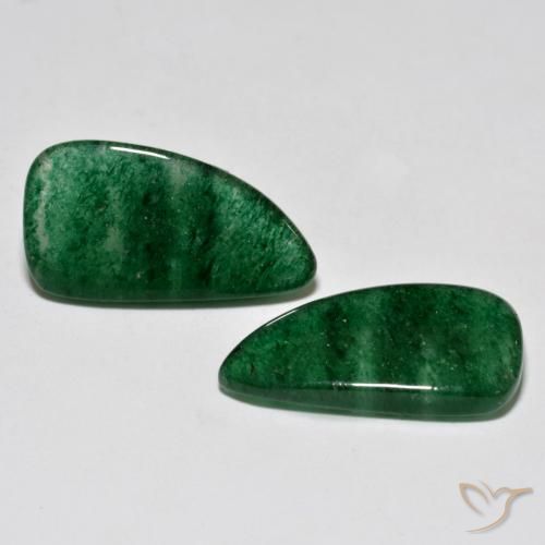 Shop natural 14.53ct Vert clair Aventurine gems, Fantaisie, from Brésil at GemSelect. In stock, global shipping!