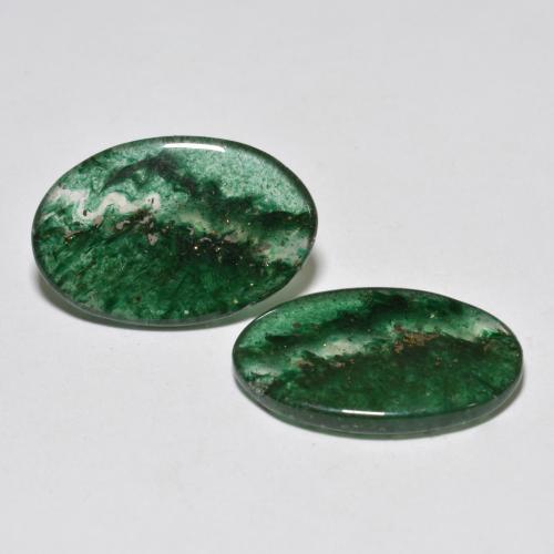 Achetez naturel 12,30ct vert aventurine gems, coupe ovale, en provenance brésil chez gemselect. en stock, livraison internationale!