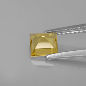 Béryl Jaune doré naturelle Carré, 0.65 ct, VVS