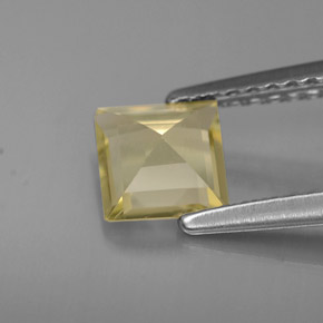 Béryl jaune naturelle carré, 0,64 ct, VVS