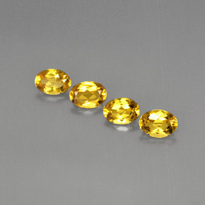Achetez naturel ct Jaune doré Béryl gems, Coupe ovale, En provenance Brésil chez GemSelect. En stock, livraison internationale!