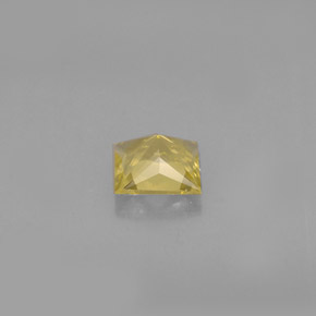 Béryl Jaune doré naturelle Carré, 0.41 ct, VS