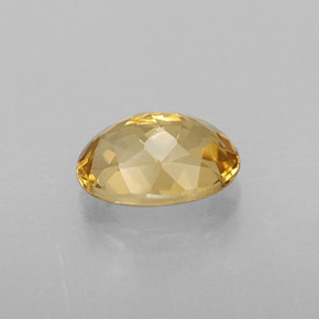 Béryl jaune naturelle coupe ovale, 0,79 ct, VVS
