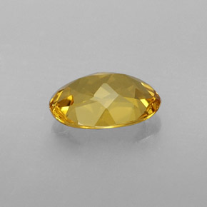 Béryl jaune naturelle coupe ovale, 0,96 ct, IF