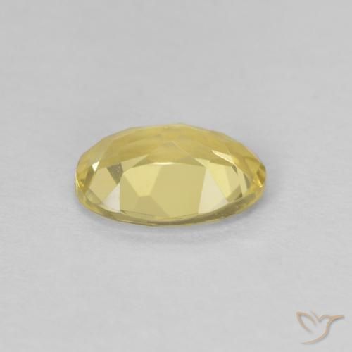 Béryl Jaune pâle naturelle ovale, 0.63 ct, VVS