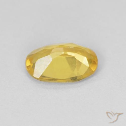 Béryl Jaune miel naturelle ovale, 0.82 ct, VVS-VS
