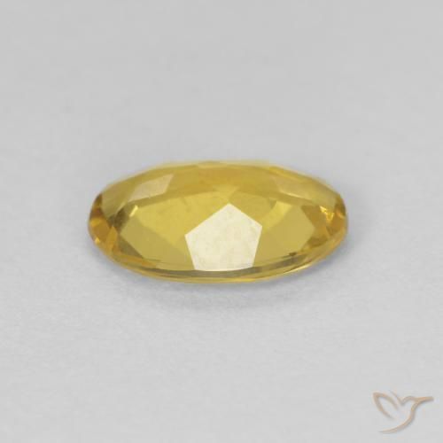 Béryl Doré jaunâtre naturelle ovale, 0.75 ct, VVS-VS