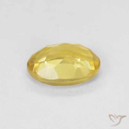 Béryl Jaune moyen naturelle ovale, 0.80 ct, VVS-VS