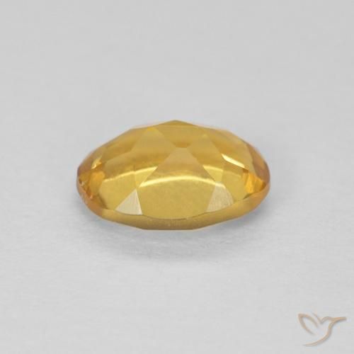 Béryl Doré naturelle ovale, 0.76 ct, VVS-VS