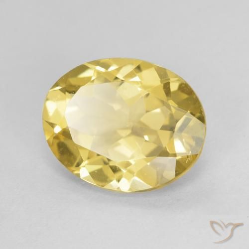 Béryl Jaune doré léger naturelle ovale, 2.22 ct, VVS-VS