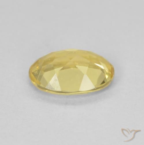 Béryl Doré léger naturelle ovale, 0.99 ct, VVS-VS