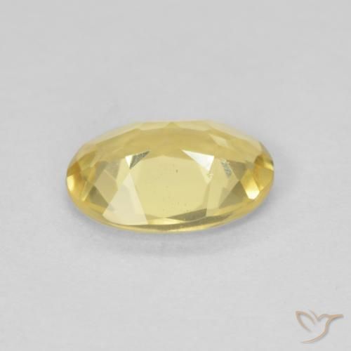 Béryl Jaune doré léger naturelle ovale, 0.92 ct, VVS-VS