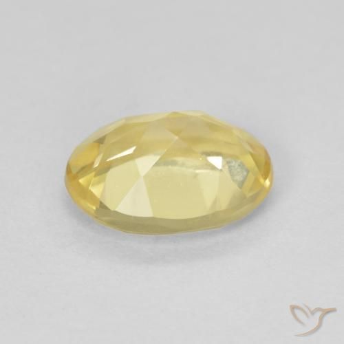 Béryl Jaune doré léger naturelle ovale, 1.22 ct, VVS-VS