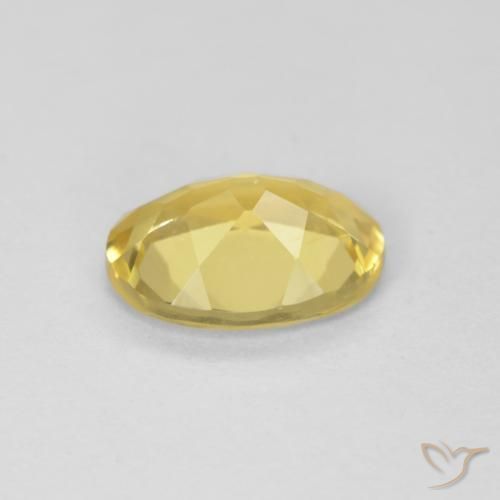 Béryl Jaune doré léger naturelle ovale, 1.35 ct, VVS