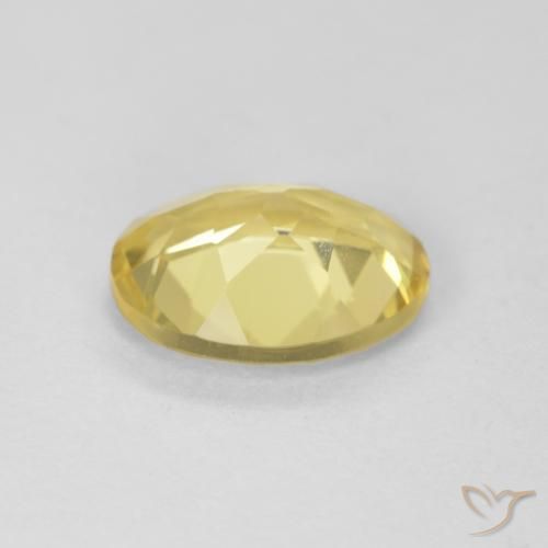 Béryl Jaune doré léger naturelle ovale, 1.54 ct, VVS