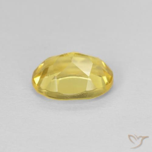 Béryl Jaune miel léger naturelle ovale, 1.32 ct, VVS