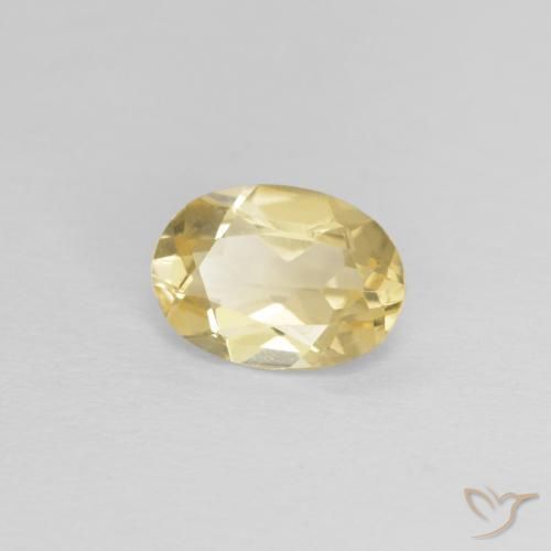 Béryl Jaune doré léger naturelle ovale, 0.69 ct, VVS