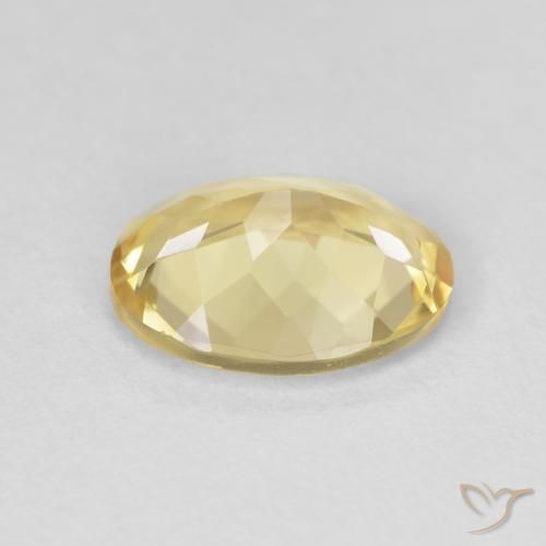 Béryl Jaune clair naturelle ovale, 2.25 ct, VS