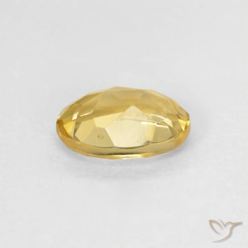 Béryl Doré naturelle ovale, 0.74 ct, VS