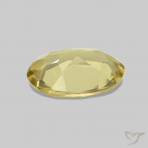 Béryl Jaune doré léger naturelle ovale, 0.50 ct, VVS-VS