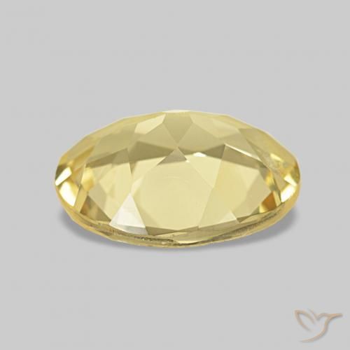 Béryl Jaune moyen naturelle ovale, 1.40 ct, VVS-VS