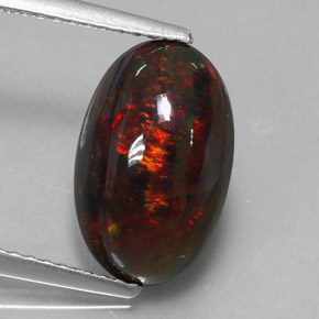 Opale noire multicolore naturelle coupe ovale, 2,60 ct, opaque