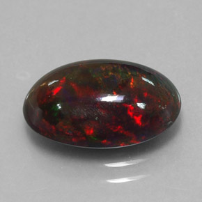 Opale noire multicolore naturelle coupe ovale, 2,60 ct, opaque