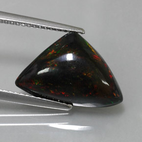 Opale noire multicolore naturelle trillion, 3,94 ct, opaque