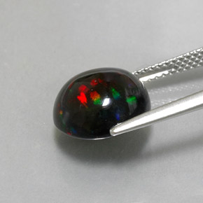 Opale noire multicolore naturelle coupe roude, 3,78 ct, opaque