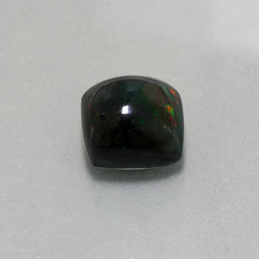 Opale noire multicolore naturelle carré, 2,40 ct, opaque