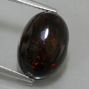 Opale noire multicolore naturelle coupe ovale, 3,63 ct, opaque