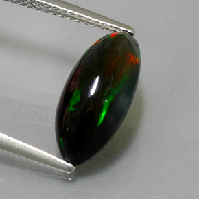 Opale noire multicolore naturelle marquise, 2,74 ct, opaque