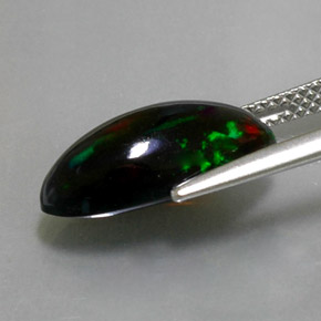 Opale noire multicolore naturelle marquise, 2,74 ct, opaque