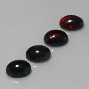 Achetez naturel 2,31ct multicolore opale noire gems, coupe ovale, en provenance ethiopie chez gemselect. en stock, livraison internationale!