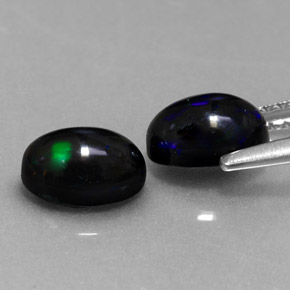 Achetez naturel ct multicolore opale noire gems, coupe ovale, en provenance ethiopie chez gemselect. en stock, livraison internationale!