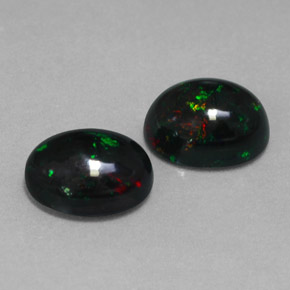 Achetez naturel ct multicolore opale noire gems, coupe ovale, en provenance ethiopie chez gemselect. en stock, livraison internationale!
